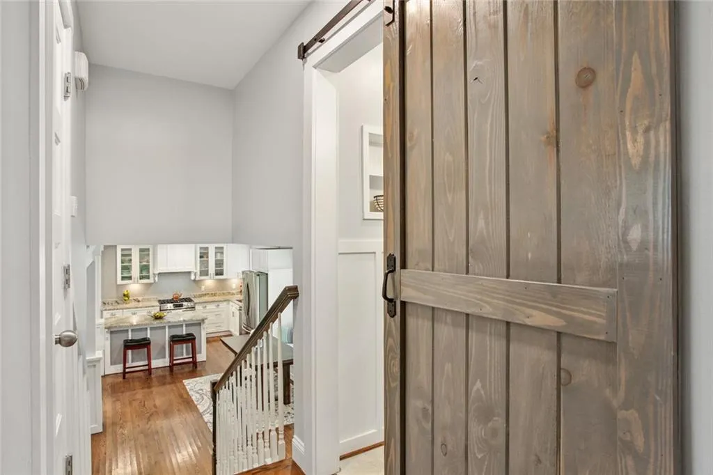6274 Hunting Creek Road, Atlanta, Georgia 30328, 3 Bedrooms Bedrooms, ,2 BathroomsBathrooms,Residential,Sold,6274 Hunting Creek Road,6942820