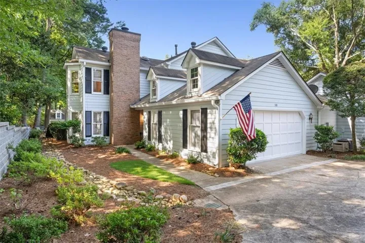 110 Great Oaks Lane, Roswell, Georgia 30075