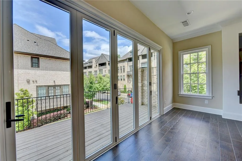 6632 Cadence Boulevard, Sandy Springs, Georgia 30328, 3 Bedrooms Bedrooms, ,4 BathroomsBathrooms,Residential,Sold,6632 Cadence Boulevard,6900708