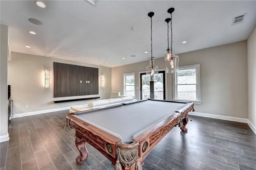 6632 Cadence Boulevard, Sandy Springs, Georgia 30328, 3 Bedrooms Bedrooms, ,4 BathroomsBathrooms,Residential,Sold,6632 Cadence Boulevard,6900708