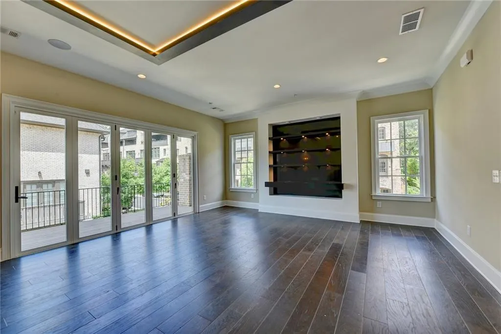 6632 Cadence Boulevard, Sandy Springs, Georgia 30328, 3 Bedrooms Bedrooms, ,4 BathroomsBathrooms,Residential,Sold,6632 Cadence Boulevard,6900708