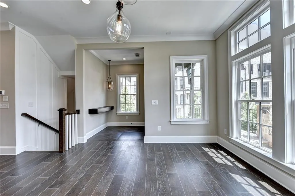 6632 Cadence Boulevard, Sandy Springs, Georgia 30328, 3 Bedrooms Bedrooms, ,4 BathroomsBathrooms,Residential,Sold,6632 Cadence Boulevard,6900708