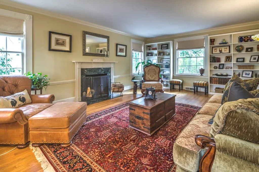 3365 Habersham Road Nw, Atlanta, Georgia 30305, 3 Bedrooms Bedrooms, ,4 BathroomsBathrooms,Residential,Sold,3365 Habersham Road Nw,5660955