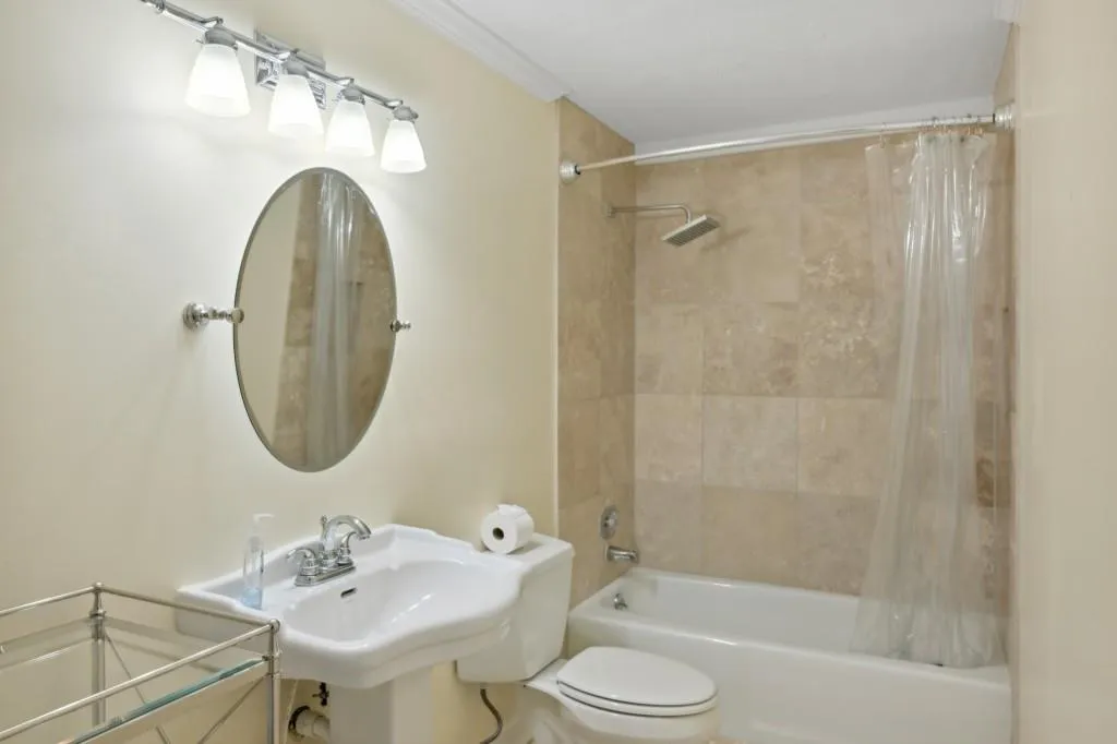 7810 Landowne Drive, Sandy Springs, Georgia 30350, 5 Bedrooms Bedrooms, ,5 BathroomsBathrooms,Residential,Sold,7810 Landowne Drive,7231013