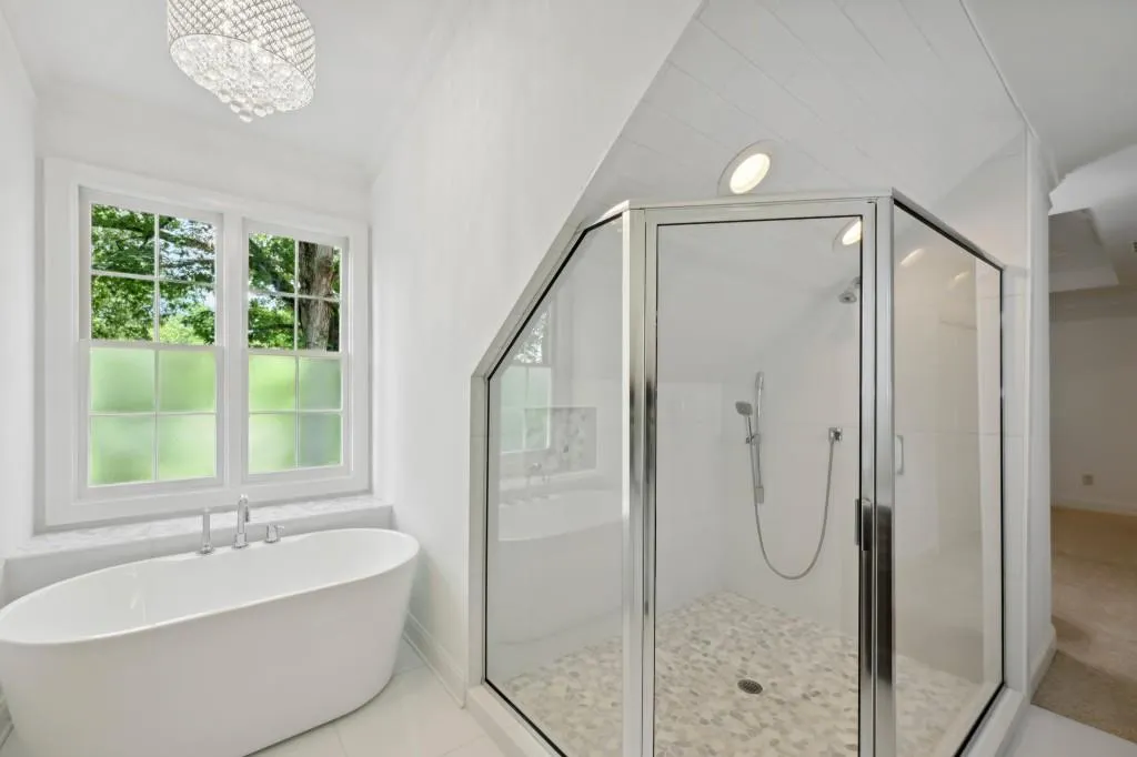 7810 Landowne Drive, Sandy Springs, Georgia 30350, 5 Bedrooms Bedrooms, ,5 BathroomsBathrooms,Residential,Sold,7810 Landowne Drive,7231013