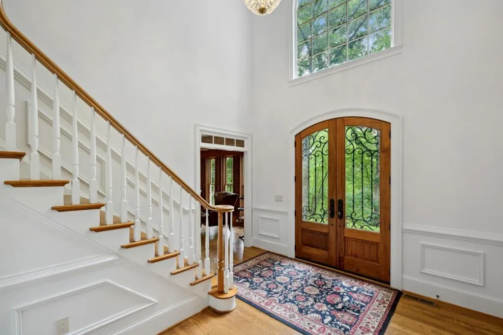 7810 Landowne Drive, Sandy Springs, Georgia 30350, 5 Bedrooms Bedrooms, ,5 BathroomsBathrooms,Residential,Sold,7810 Landowne Drive,7231013