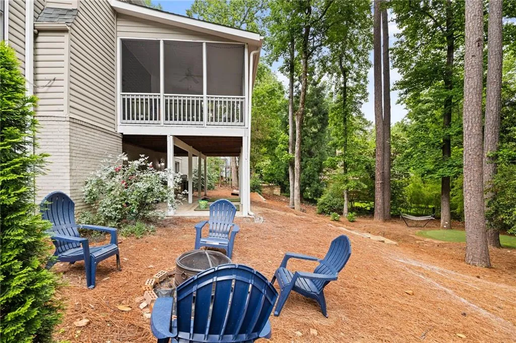 7450 Old Maine Trail, Atlanta, Georgia 30328, 5 Bedrooms Bedrooms, ,3 BathroomsBathrooms,Residential,Sold,7450 Old Maine Trail,7398090