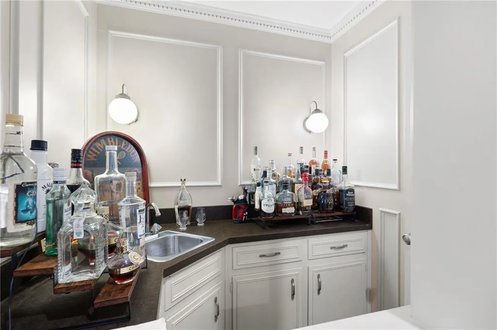 7450 Old Maine Trail, Atlanta, Georgia 30328, 5 Bedrooms Bedrooms, ,3 BathroomsBathrooms,Residential,Sold,7450 Old Maine Trail,7398090