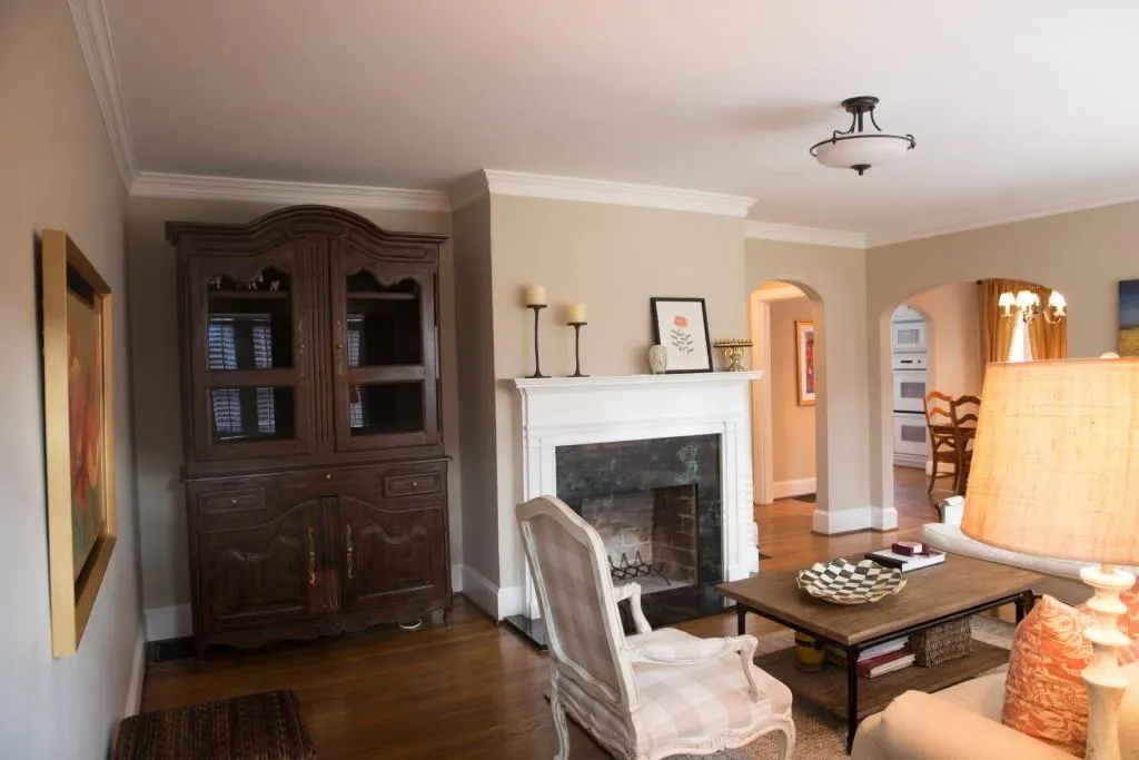 672 E Paces Ferry Road Ne, Atlanta, Georgia 30305, 4 Bedrooms Bedrooms, ,3 BathroomsBathrooms,Residential,Sold,672 E Paces Ferry Road Ne,5632801
