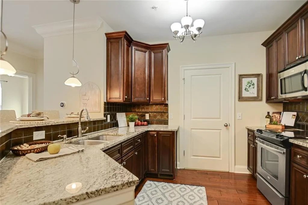 901 Abernathy Road Unit 5020, Sandy Springs, Georgia 30328, 2 Bedrooms Bedrooms, ,2 BathroomsBathrooms,Residential,Sold,901 Abernathy Road Unit 5020,6814465