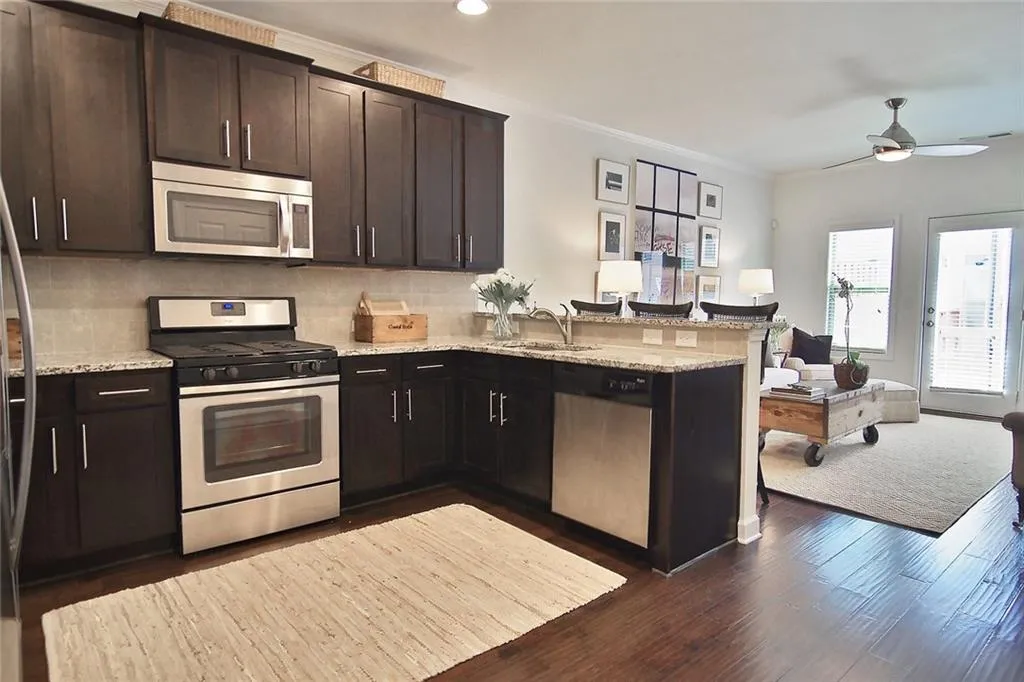 2257 Lavista Court Ne, Atlanta, Georgia 30324, 3 Bedrooms Bedrooms, ,3 BathroomsBathrooms,Residential,Sold,2257 Lavista Court Ne,5700257