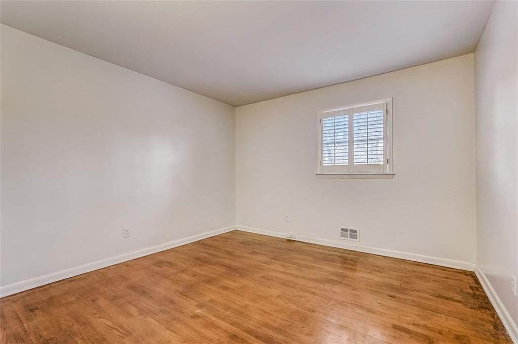 6600 Bridgewood Valley Road, Sandy Springs, Georgia 30328, 4 Bedrooms Bedrooms, ,2 BathroomsBathrooms,Residential,Sold,6600 Bridgewood Valley Road,7339097