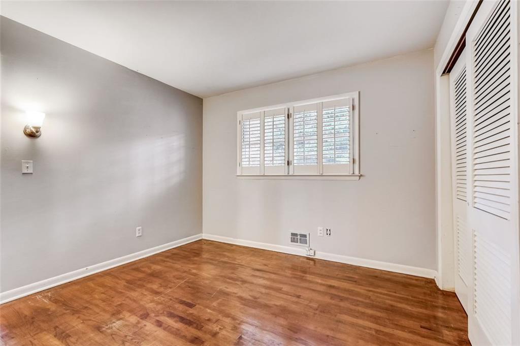 6600 Bridgewood Valley Road, Sandy Springs, Georgia 30328, 4 Bedrooms Bedrooms, ,2 BathroomsBathrooms,Residential,Sold,6600 Bridgewood Valley Road,7339097