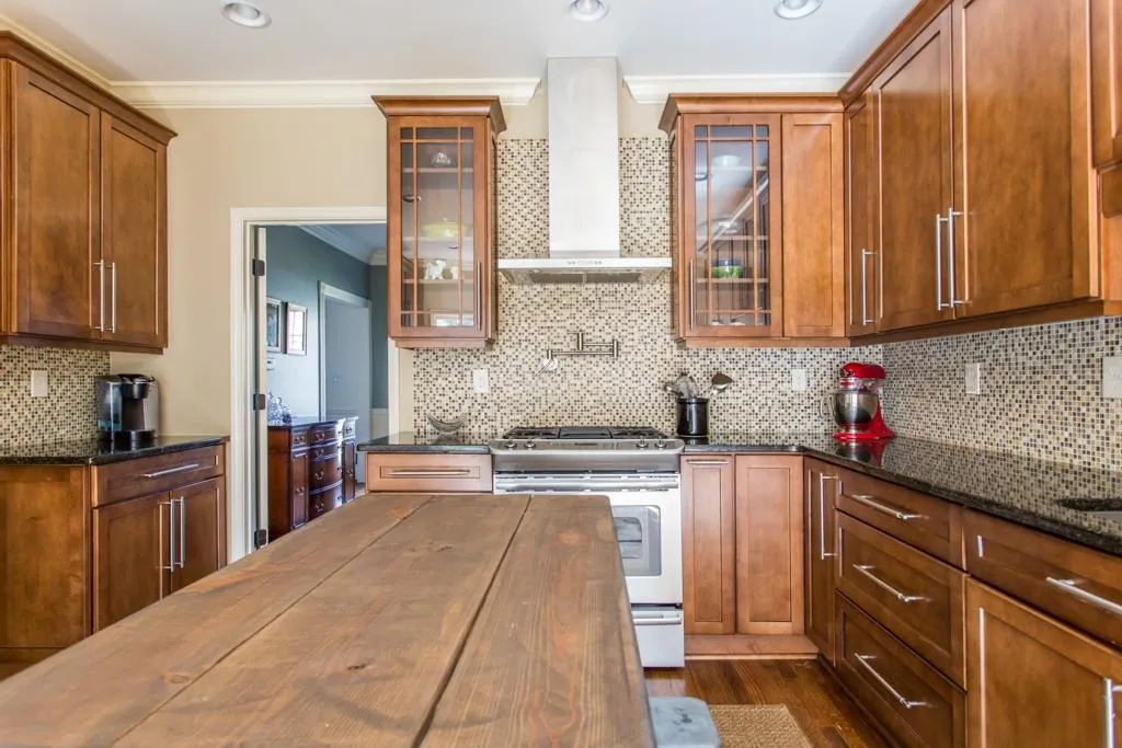 925 Lost Forest Drive, Sandy Springs, Georgia 30328, 4 Bedrooms Bedrooms, ,3 BathroomsBathrooms,Residential,Sold,925 Lost Forest Drive,5644299