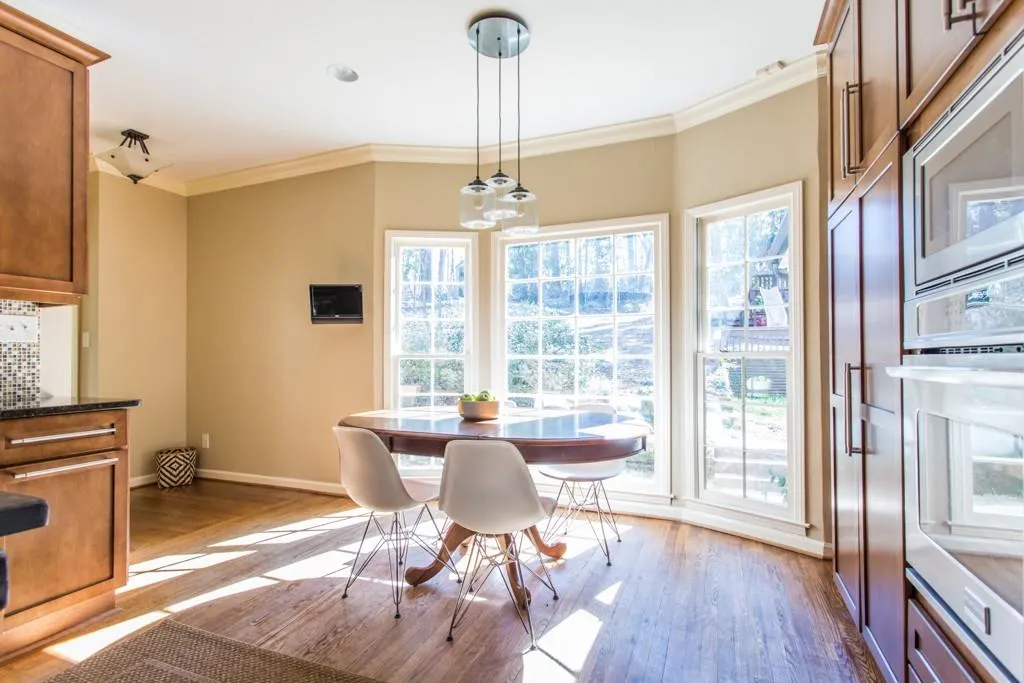 925 Lost Forest Drive, Sandy Springs, Georgia 30328, 4 Bedrooms Bedrooms, ,3 BathroomsBathrooms,Residential,Sold,925 Lost Forest Drive,5644299