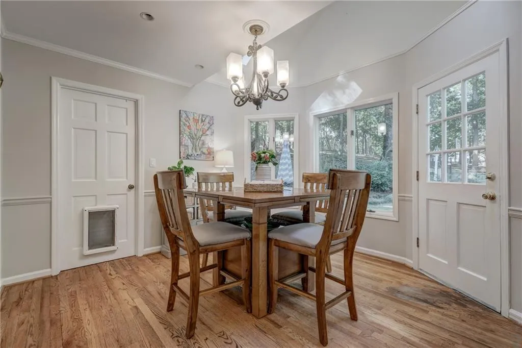 8120 Habersham Waters Road, Sandy Springs, Georgia 30350, 5 Bedrooms Bedrooms, ,4 BathroomsBathrooms,Residential,Sold,8120 Habersham Waters Road,6783662