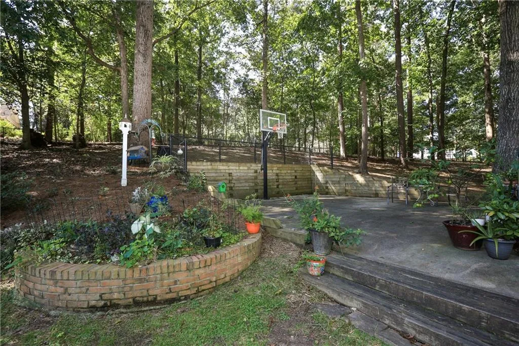 8120 Habersham Waters Road, Sandy Springs, Georgia 30350, 5 Bedrooms Bedrooms, ,4 BathroomsBathrooms,Residential,Sold,8120 Habersham Waters Road,6783662