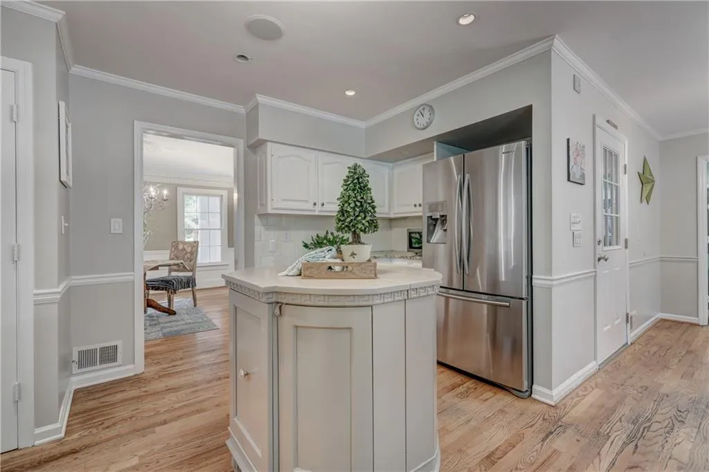 8120 Habersham Waters Road, Sandy Springs, Georgia 30350, 5 Bedrooms Bedrooms, ,4 BathroomsBathrooms,Residential,Sold,8120 Habersham Waters Road,6783662