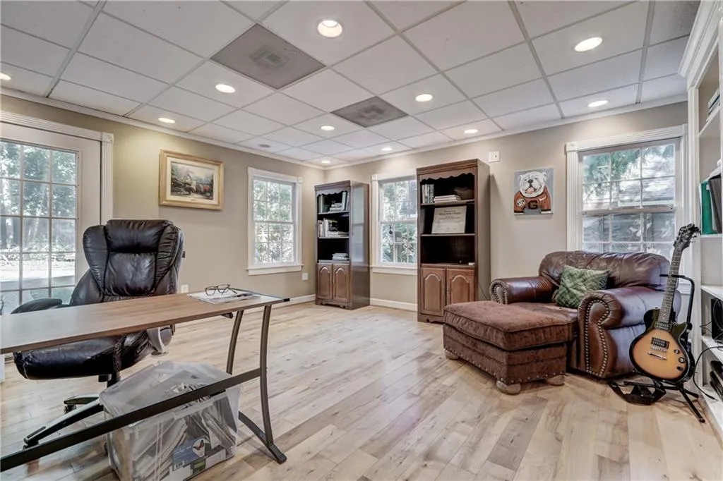8120 Habersham Waters Road, Sandy Springs, Georgia 30350, 5 Bedrooms Bedrooms, ,4 BathroomsBathrooms,Residential,Sold,8120 Habersham Waters Road,6783662