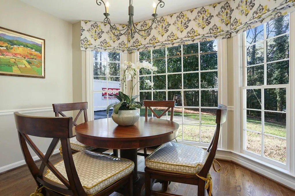 6180 Mountain Brook Way, Atlanta, Georgia 30328, 4 Bedrooms Bedrooms, ,3 BathroomsBathrooms,Residential,Sold,6180 Mountain Brook Way,5963205