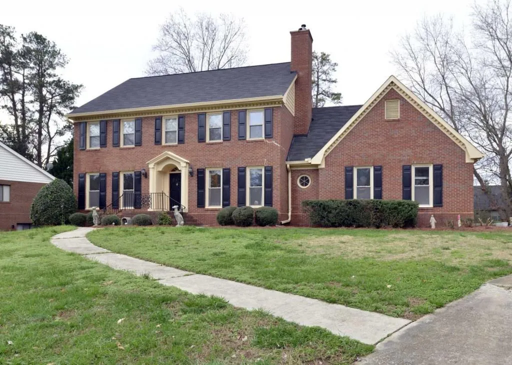 7430 Half Penny Place, Sandy Springs, Georgia 30350, 5 Bedrooms Bedrooms, ,2 BathroomsBathrooms,Residential,Sold,7430 Half Penny Place,5633296