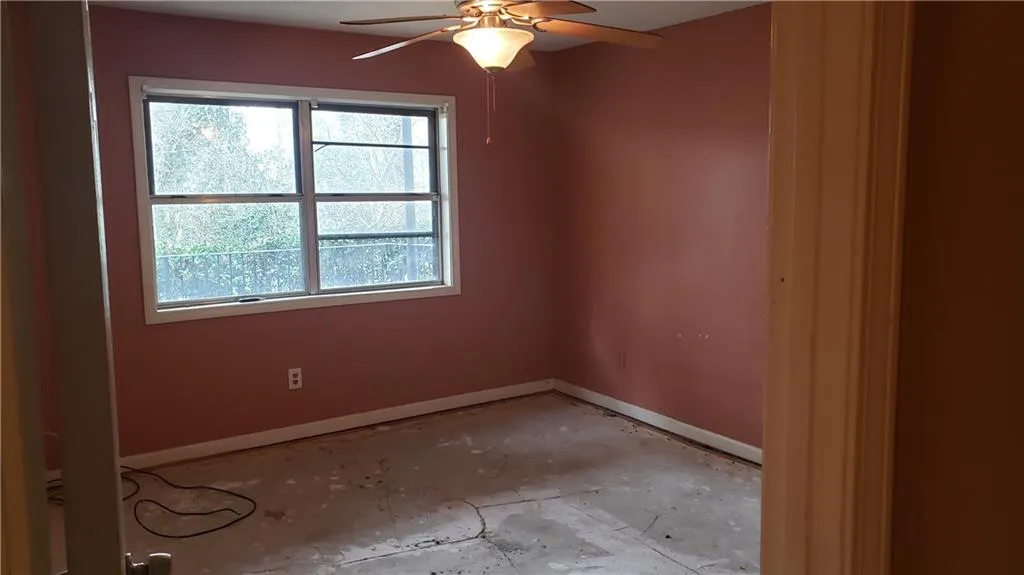 6851 Roswell Road Unit Q15, Sandy Springs, Georgia 30328, 3 Bedrooms Bedrooms, ,2 BathroomsBathrooms,Residential,Sold,6851 Roswell Road Unit Q15,6837270