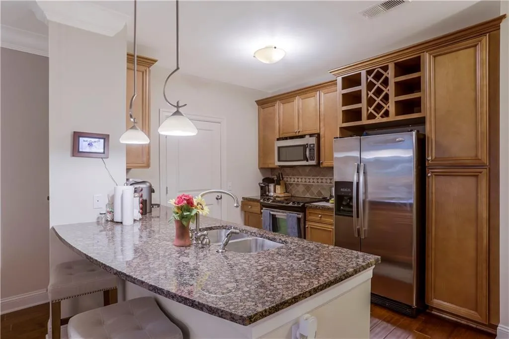 901 Abernathy Road Unit 3220, Atlanta, Georgia 30328, 2 Bedrooms Bedrooms, ,2 BathroomsBathrooms,Residential,Sold,901 Abernathy Road Unit 3220,7115466