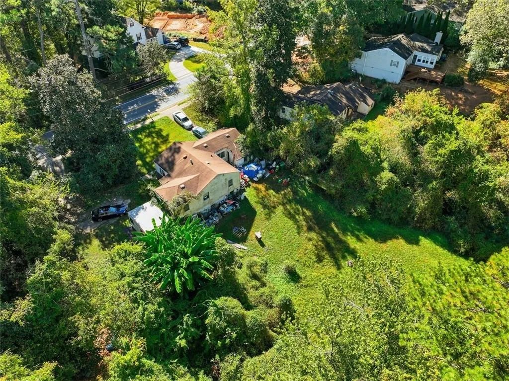 1701 Moores Mill Road Nw, Atlanta, Georgia 30318, 3 Bedrooms Bedrooms, ,1 BathroomBathrooms,Residential,For Sale,1701 Moores Mill Road Nw,7672278 1701 Moores Mill Road Nw, Atlanta, Georgia 30318, 3 Bedrooms Bedrooms, ,1 BathroomBathrooms,Residential,For Sale,1701 Moores Mill Road Nw,7672278