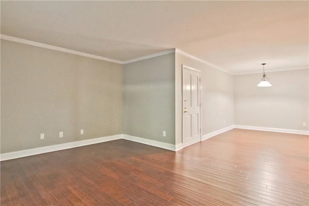 13 Vista Square Nw, Atlanta, Georgia 30327, 2 Bedrooms Bedrooms, ,2 BathroomsBathrooms,Residential,Sold,13 Vista Square Nw,5900744