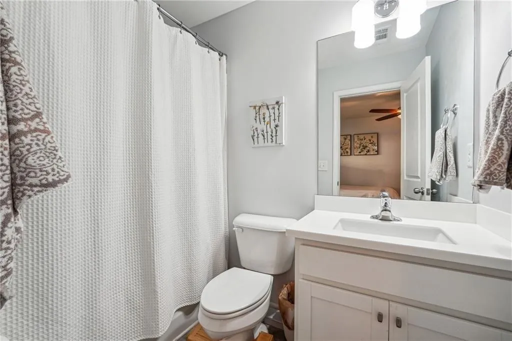 Atlanta, Georgia 30318, 3 Bedrooms Bedrooms, ,3 BathroomsBathrooms,Residential,For Sale,7577055