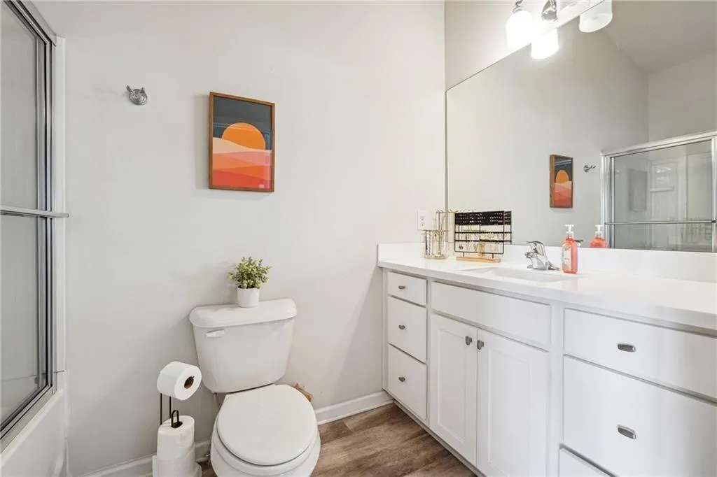 Atlanta, Georgia 30318, 3 Bedrooms Bedrooms, ,3 BathroomsBathrooms,Residential,For Sale,7577055