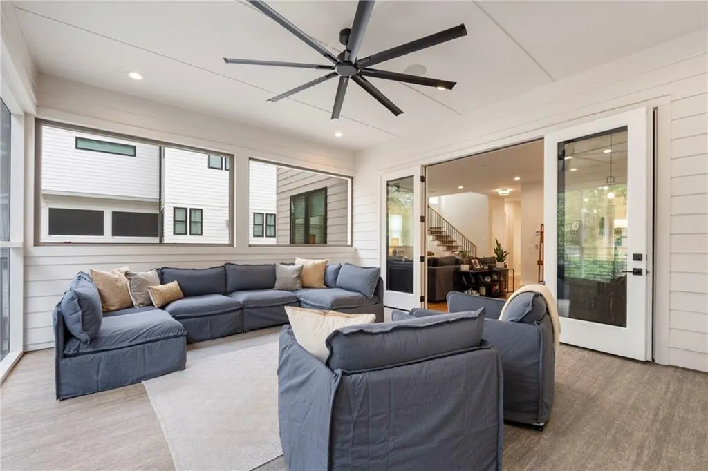 664b Timm Valley Road Ne, Atlanta, Georgia 30305, 6 Bedrooms Bedrooms, 0 ,6 BathroomsBathrooms,Residential,For Sale,664b Timm Valley Road Ne,7687773