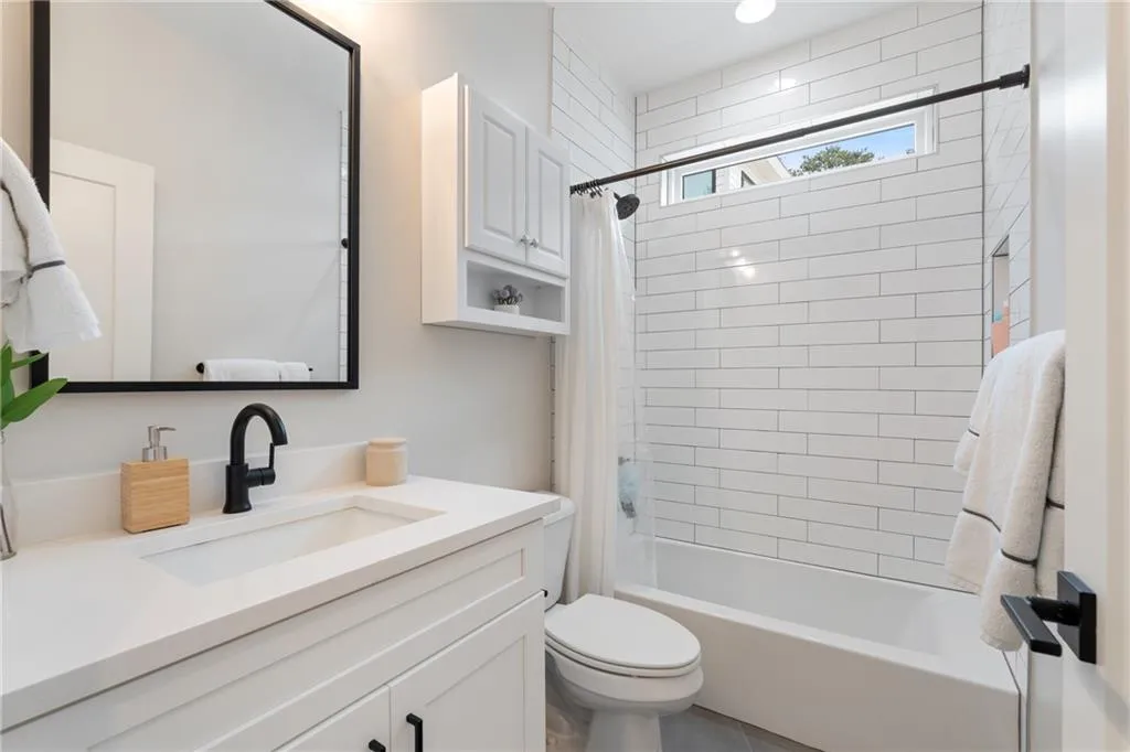 664b Timm Valley Road Ne, Atlanta, Georgia 30305, 6 Bedrooms Bedrooms, 0 ,6 BathroomsBathrooms,Residential,For Sale,664b Timm Valley Road Ne,7687773