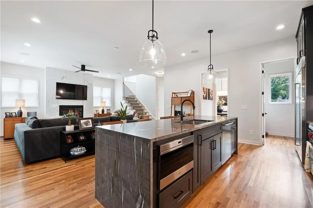 664b Timm Valley Road Ne, Atlanta, Georgia 30305, 6 Bedrooms Bedrooms, 0 ,6 BathroomsBathrooms,Residential,For Sale,664b Timm Valley Road Ne,7687773