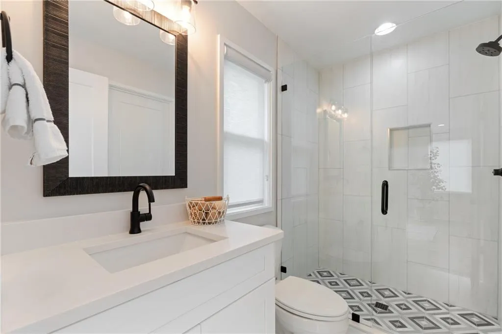 664b Timm Valley Road Ne, Atlanta, Georgia 30305, 6 Bedrooms Bedrooms, 0 ,6 BathroomsBathrooms,Residential,For Sale,664b Timm Valley Road Ne,7687773