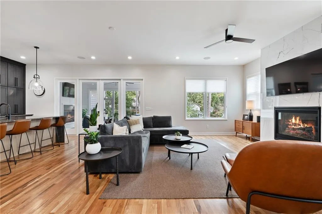 664b Timm Valley Road Ne, Atlanta, Georgia 30305, 6 Bedrooms Bedrooms, 0 ,6 BathroomsBathrooms,Residential,For Sale,664b Timm Valley Road Ne,7687773