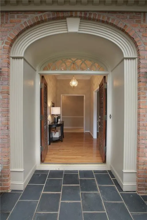 505 Riverhill Drive, Sandy Springs, Georgia 30328, 4 Bedrooms Bedrooms, ,3 BathroomsBathrooms,Residential,Sold,505 Riverhill Drive,5819149