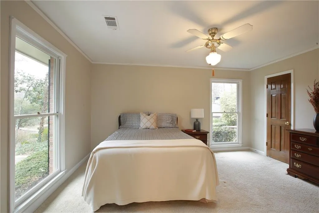 505 Riverhill Drive, Sandy Springs, Georgia 30328, 4 Bedrooms Bedrooms, ,3 BathroomsBathrooms,Residential,Sold,505 Riverhill Drive,5819149