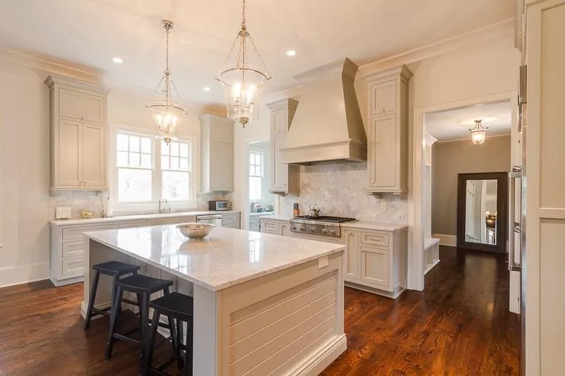 165 Pine Lake Drive, Sandy Springs, Georgia 30327, 6 Bedrooms Bedrooms, ,6 BathroomsBathrooms,Residential,Sold,165 Pine Lake Drive,5810792