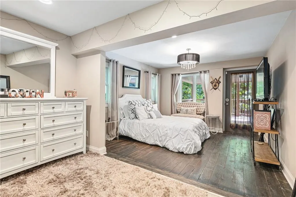 1265 Old Woodbine Road, Atlanta, Georgia 30319, 4 Bedrooms Bedrooms, ,3 BathroomsBathrooms,Residential,Sold,1265 Old Woodbine Road,6556326