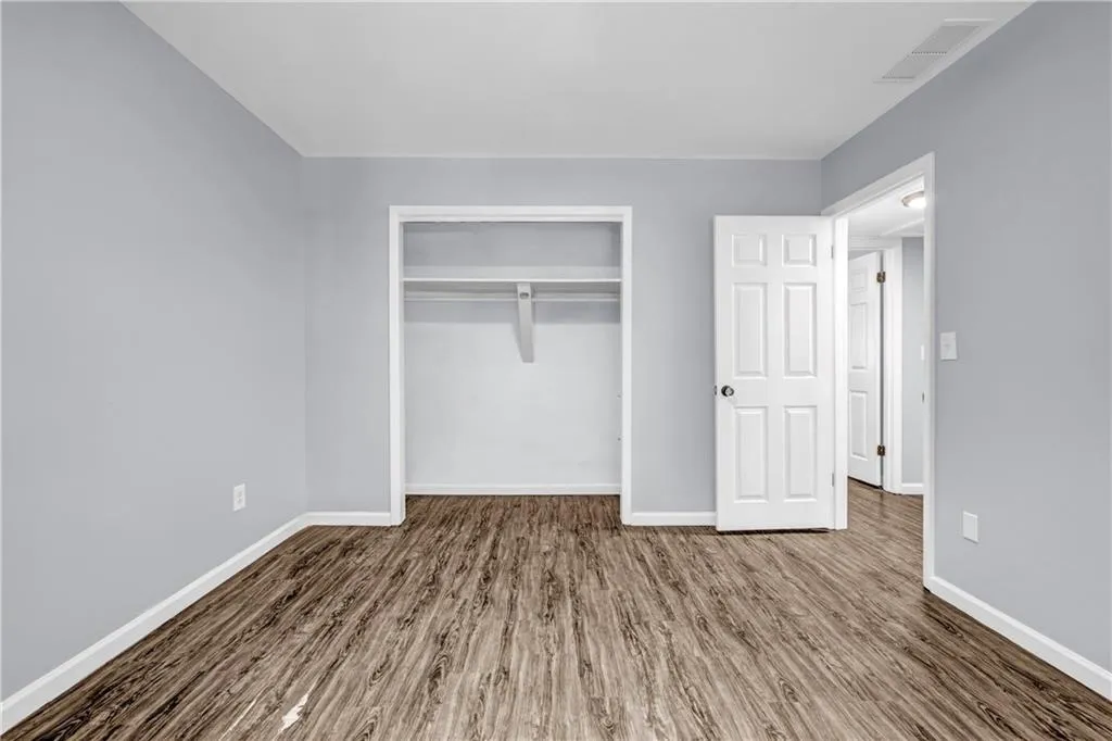 2941 Caldwell Road Ne Unit B1, Brookhaven, Georgia 30319, 2 Bedrooms Bedrooms, ,1 BathroomBathrooms,Residential,For Sale,2941 Caldwell Road Ne Unit B1,7642986