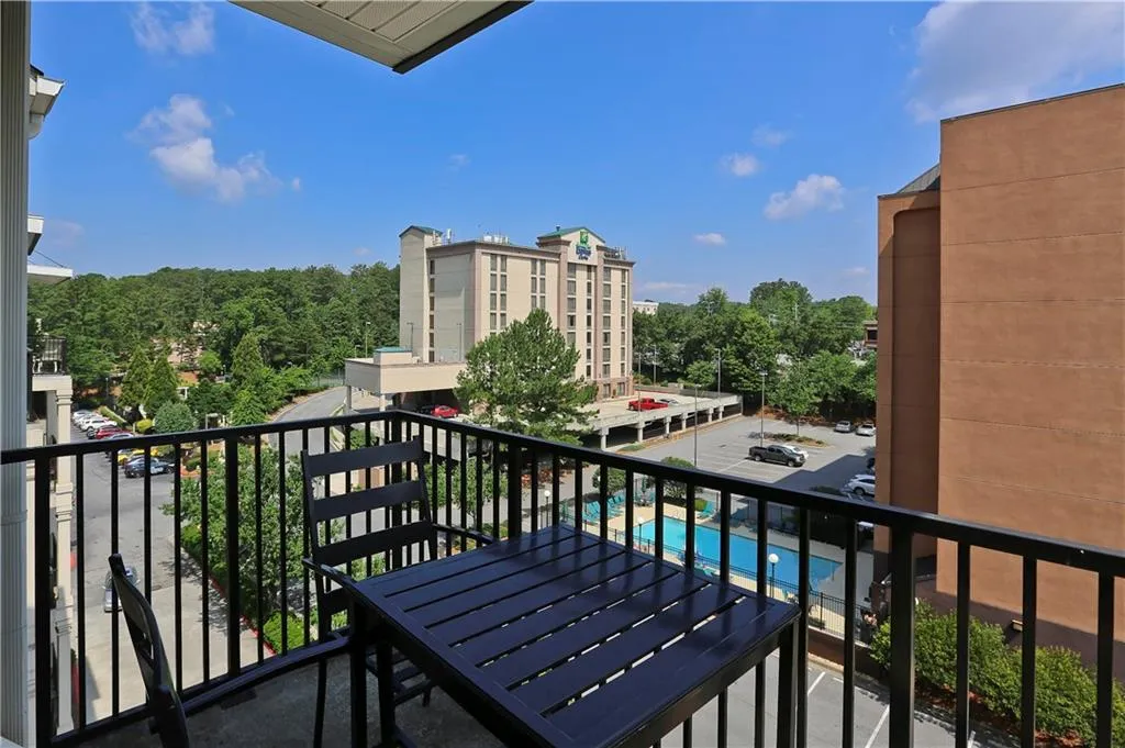 799 Hammond Drive Unit 415, Atlanta, Georgia 30328, 2 Bedrooms Bedrooms, ,2 BathroomsBathrooms,Residential,Sold,799 Hammond Drive Unit 415,5709142