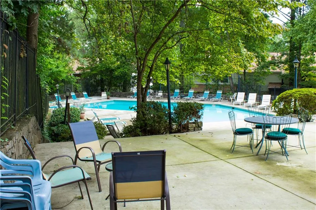 7310 Cardigan Circle, Atlanta, Georgia 30328, 3 Bedrooms Bedrooms, ,2 BathroomsBathrooms,Residential,Sold,7310 Cardigan Circle,5737197
