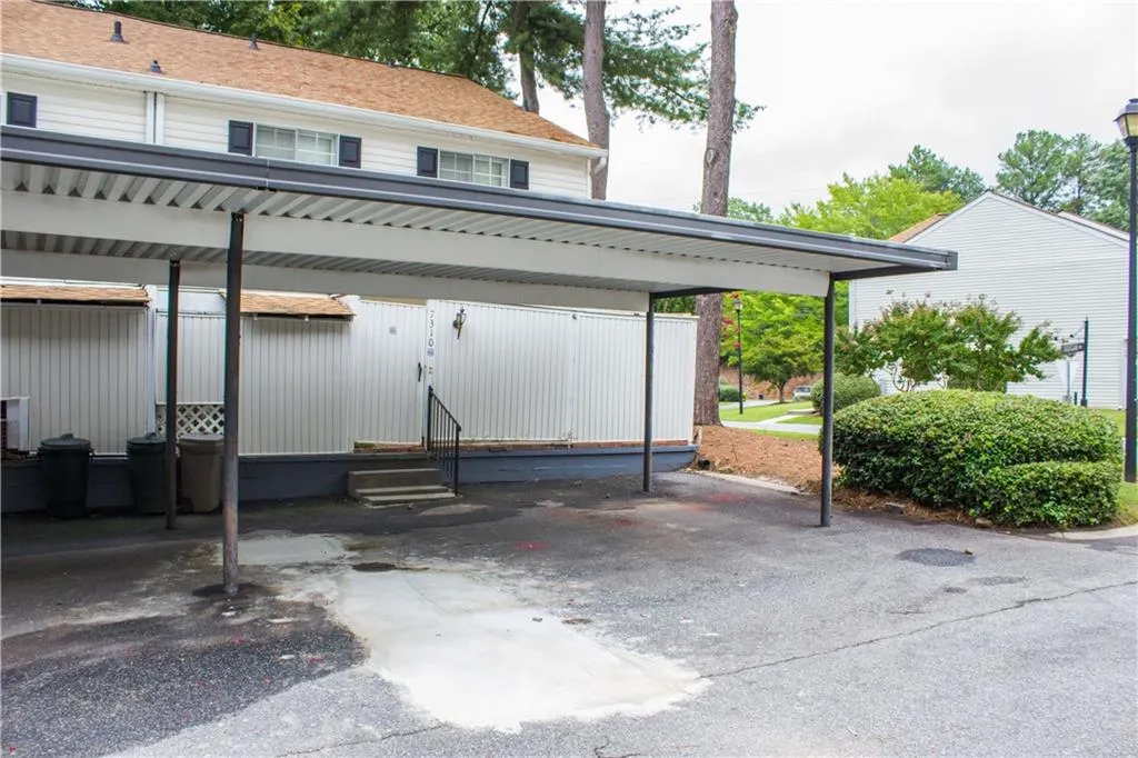 7310 Cardigan Circle, Atlanta, Georgia 30328, 3 Bedrooms Bedrooms, ,2 BathroomsBathrooms,Residential,Sold,7310 Cardigan Circle,5737197
