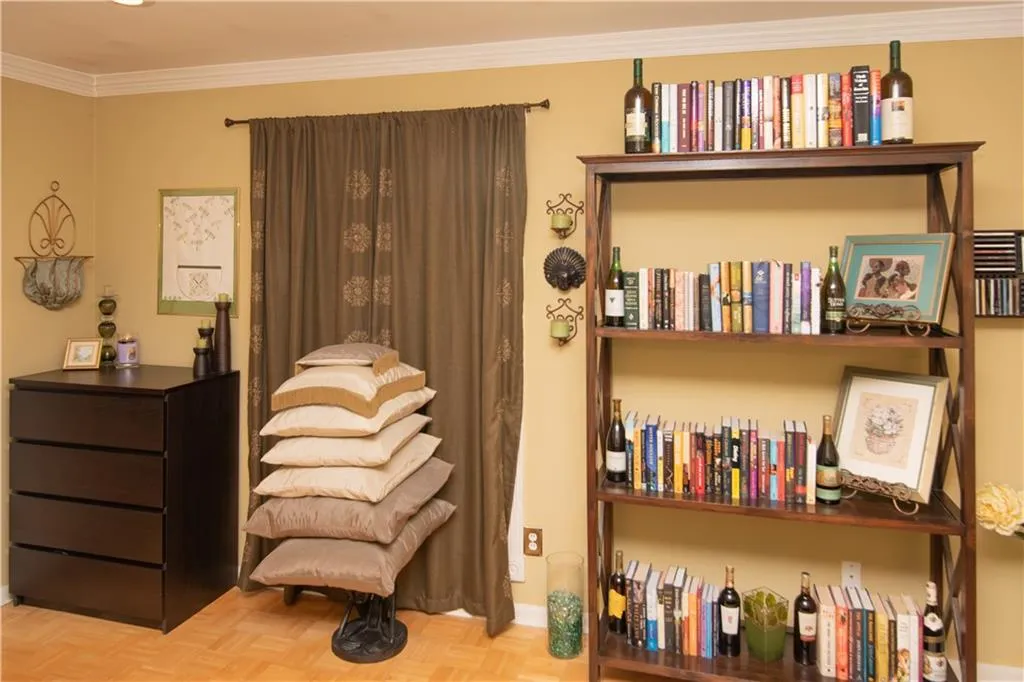 5656 Kingsport Drive Unit 6, Sandy Springs, Georgia 30342, 2 Bedrooms Bedrooms, ,1 BathroomBathrooms,Residential,Sold,5656 Kingsport Drive Unit 6,6634213