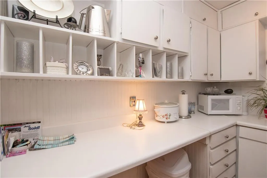 5656 Kingsport Drive Unit 6, Sandy Springs, Georgia 30342, 2 Bedrooms Bedrooms, ,1 BathroomBathrooms,Residential,Sold,5656 Kingsport Drive Unit 6,6634213