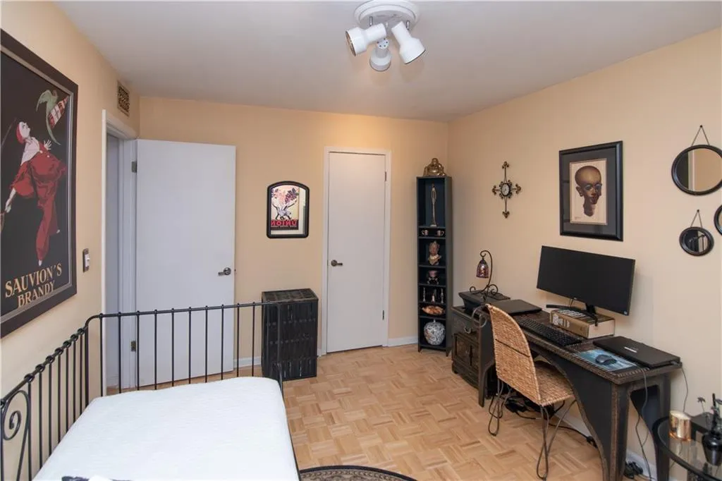 5656 Kingsport Drive Unit 6, Sandy Springs, Georgia 30342, 2 Bedrooms Bedrooms, ,1 BathroomBathrooms,Residential,Sold,5656 Kingsport Drive Unit 6,6634213