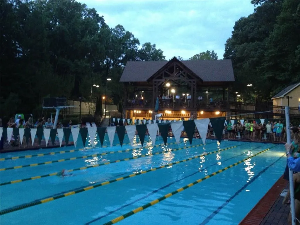 200 Hunters Trace Lane, Sandy Springs, Georgia 30328, 5 Bedrooms Bedrooms, ,3 BathroomsBathrooms,Residential,Sold,200 Hunters Trace Lane,5980345