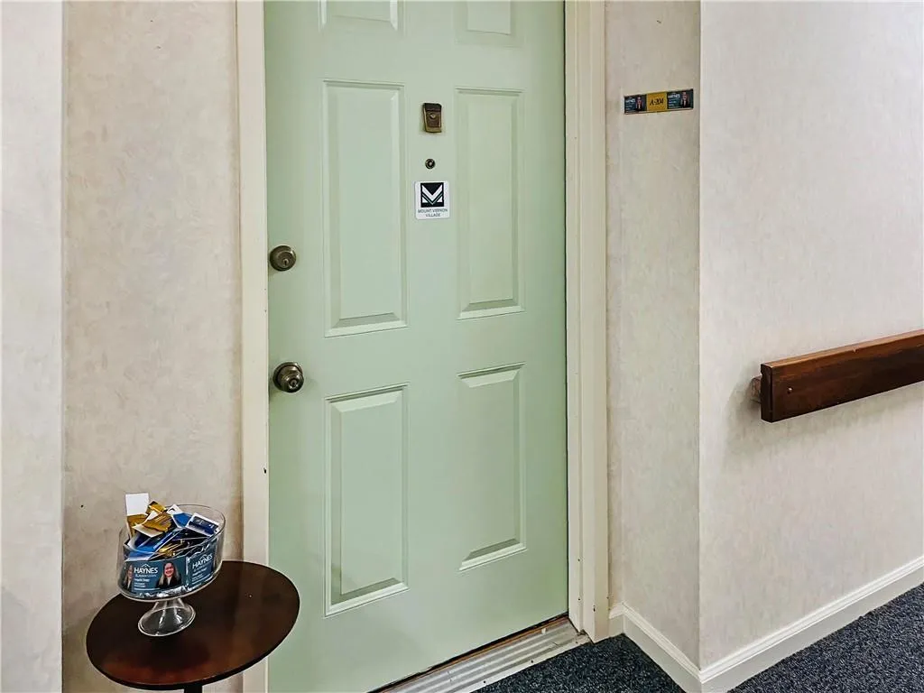 475 Mount Vernon Highway Unit 204a, Sandy Springs, Georgia 30328, 2 Bedrooms Bedrooms, ,2 BathroomsBathrooms,Residential,Sold,475 Mount Vernon Highway Unit 204a,6976998