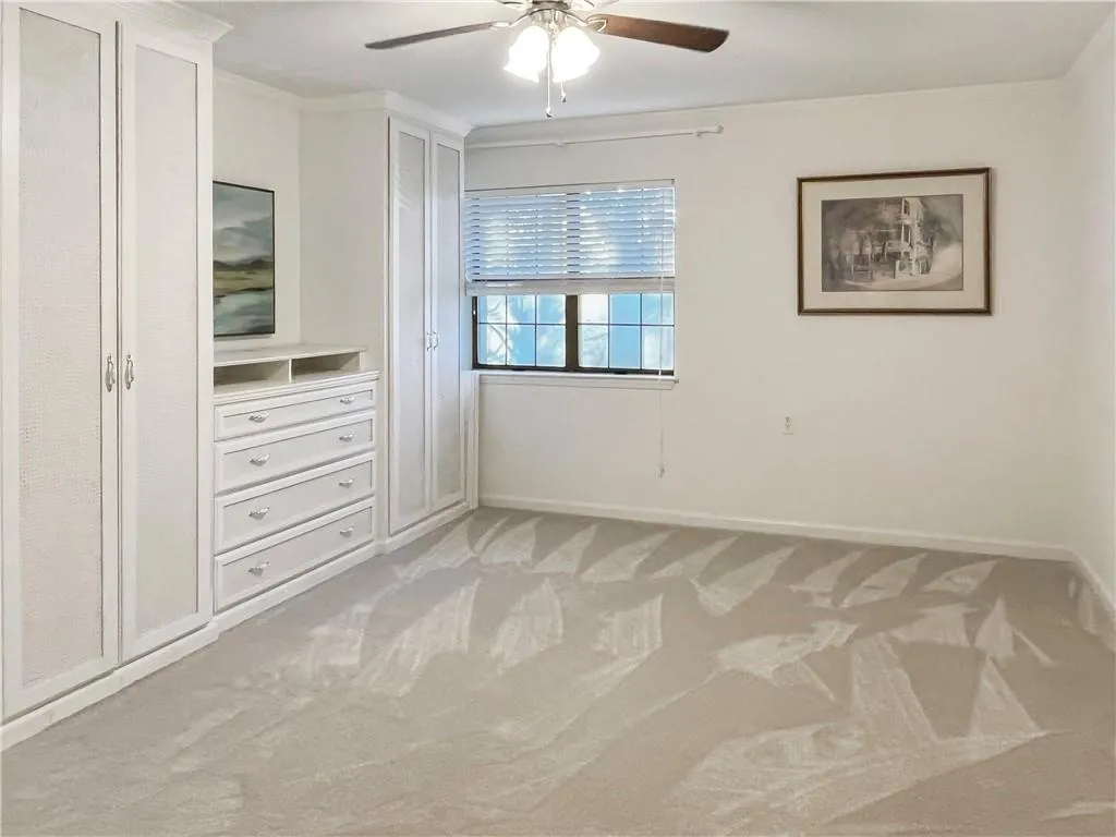 475 Mount Vernon Highway Unit 204a, Sandy Springs, Georgia 30328, 2 Bedrooms Bedrooms, ,2 BathroomsBathrooms,Residential,Sold,475 Mount Vernon Highway Unit 204a,6976998